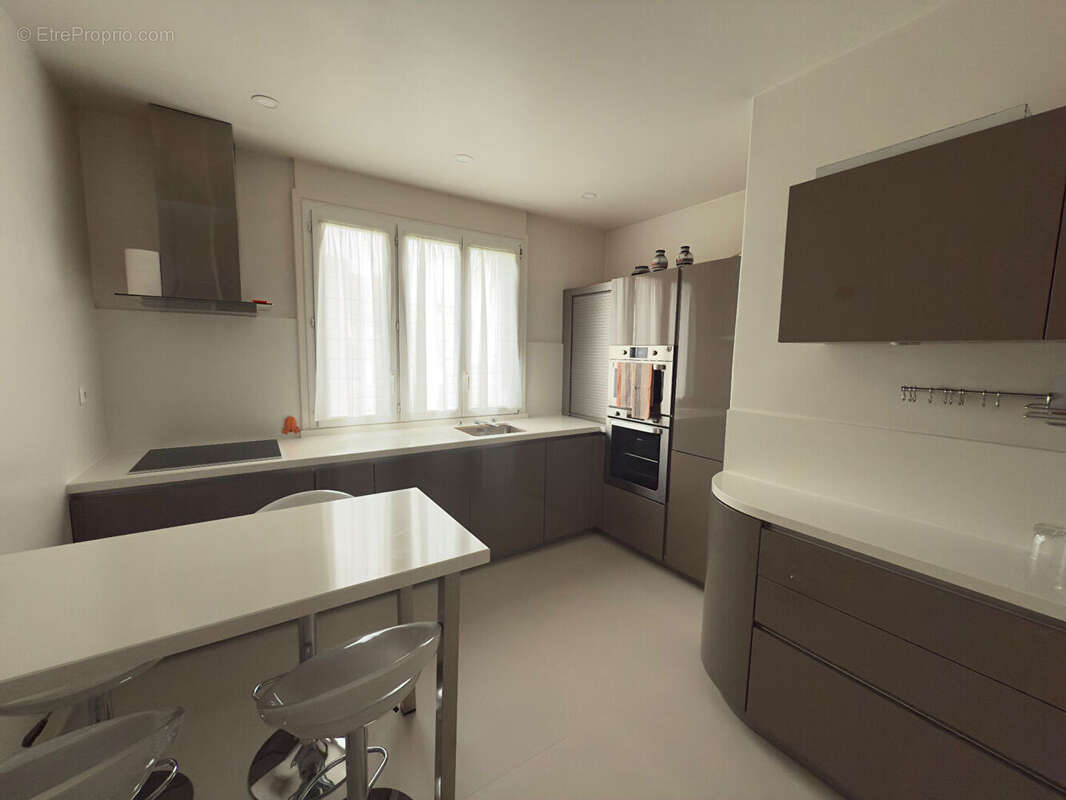 Maison à NANTERRE