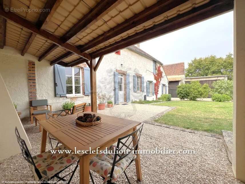 Maison à VILLEMARECHAL