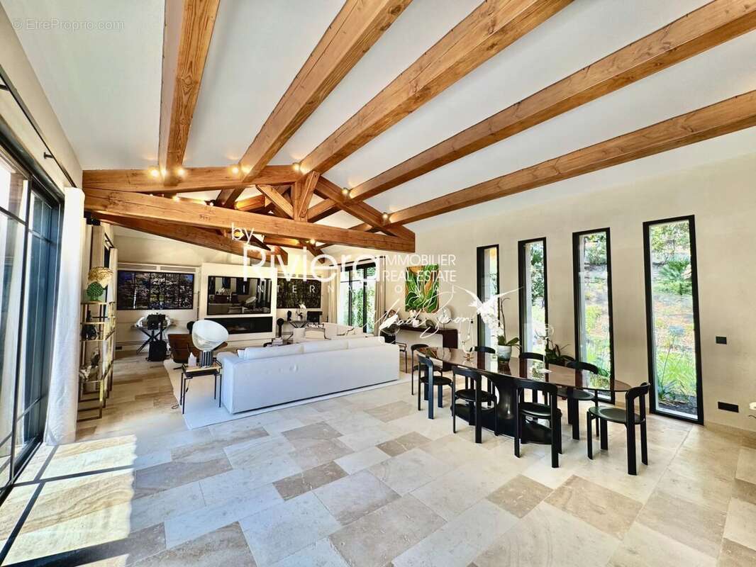 Maison à LA CROIX-VALMER