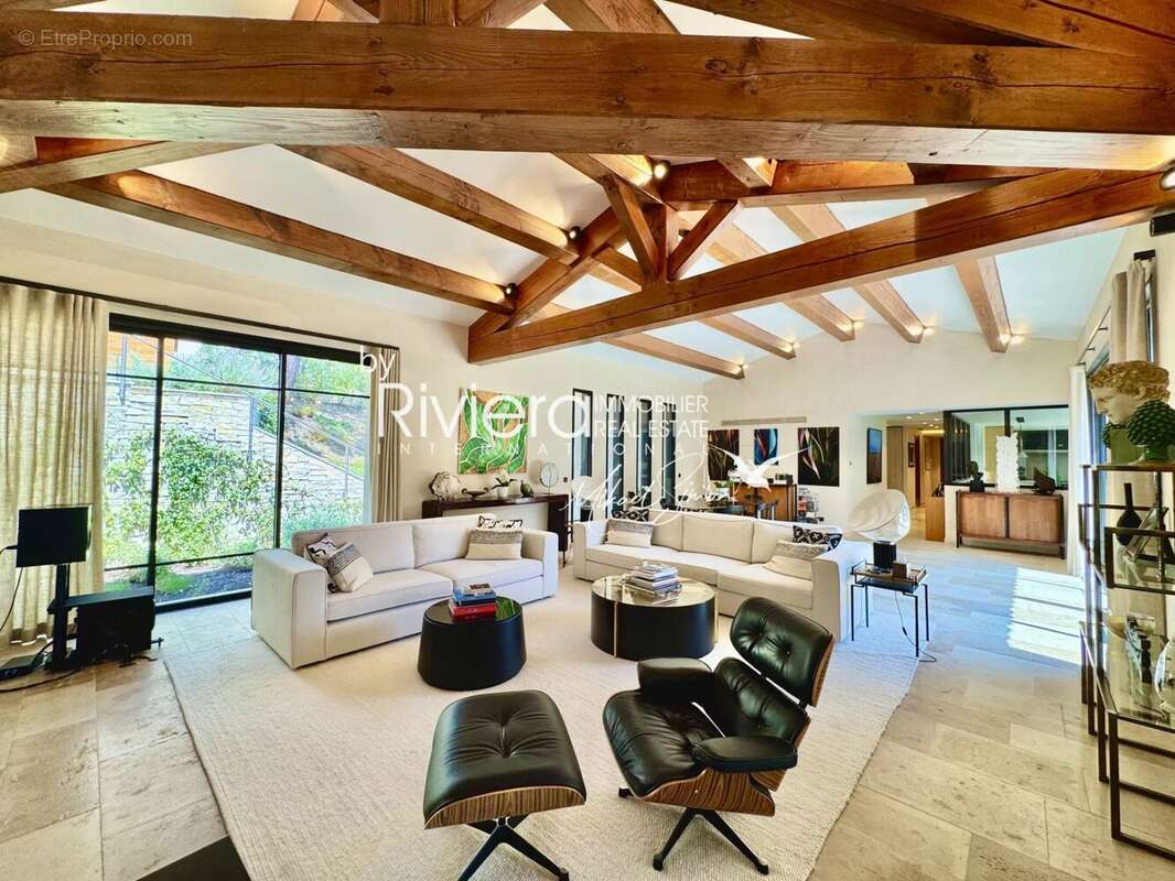 Maison à LA CROIX-VALMER