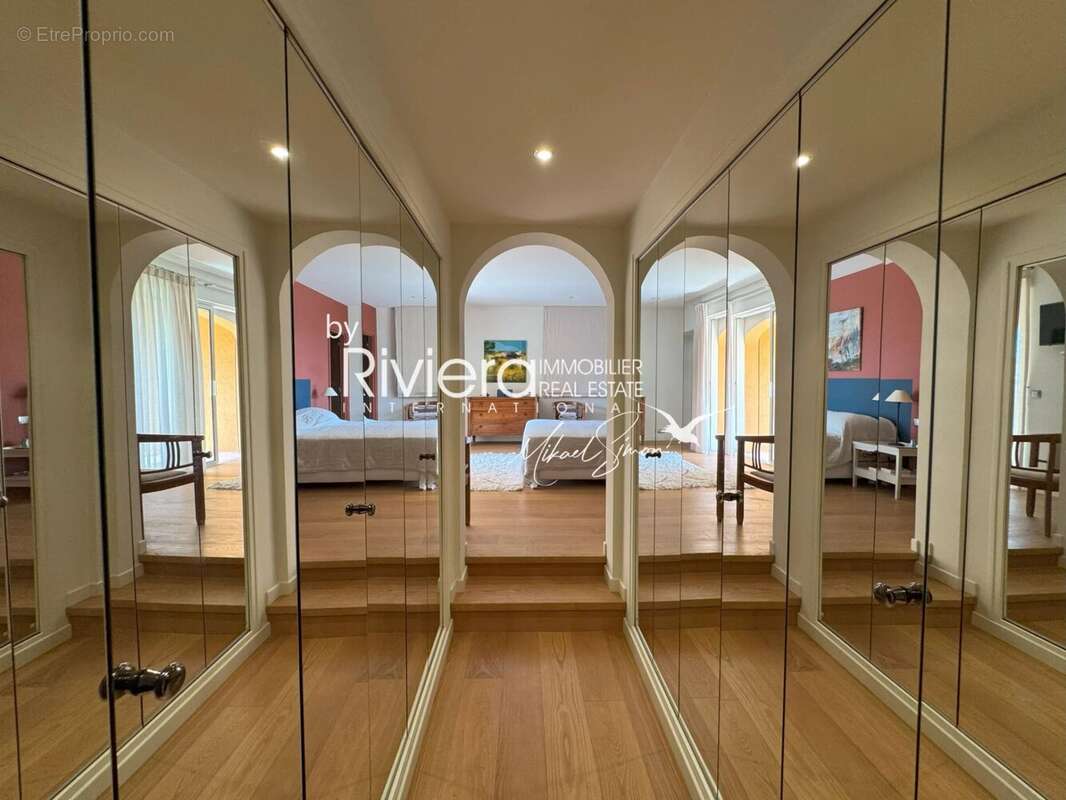 Maison à CAVALAIRE-SUR-MER