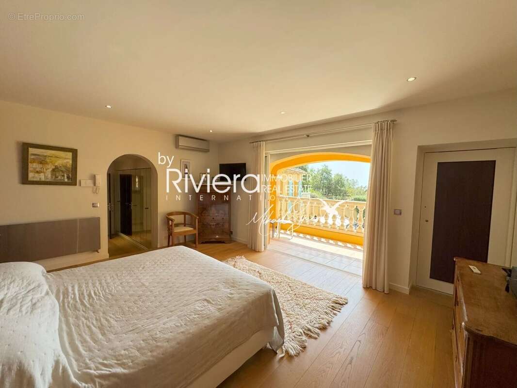 Maison à CAVALAIRE-SUR-MER