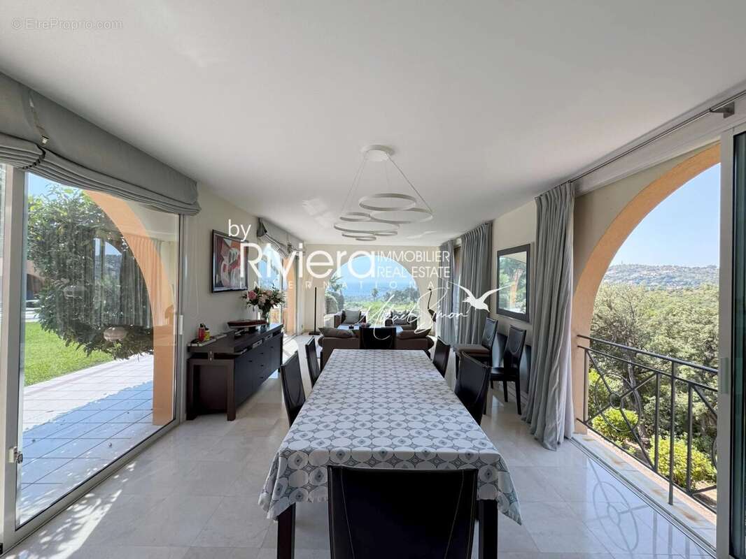 Maison à CAVALAIRE-SUR-MER