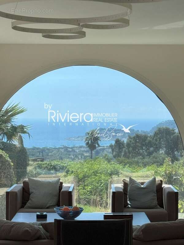 Maison à CAVALAIRE-SUR-MER