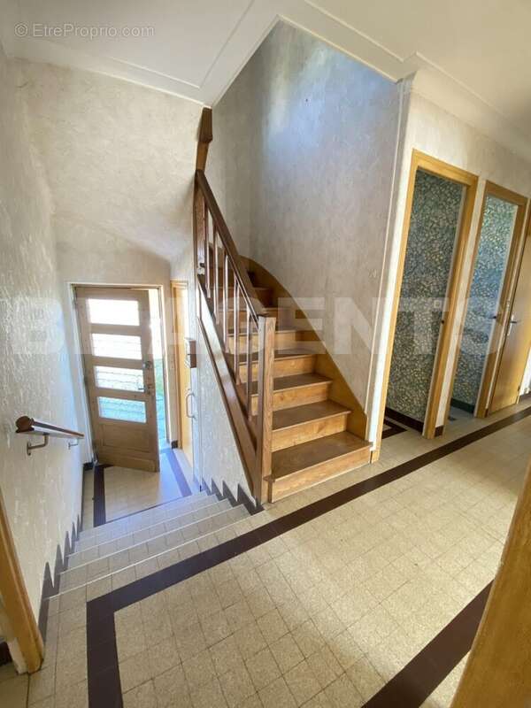 IMG_3162 - Maison à SAINTE-GENEVIEVE-DES-BOIS