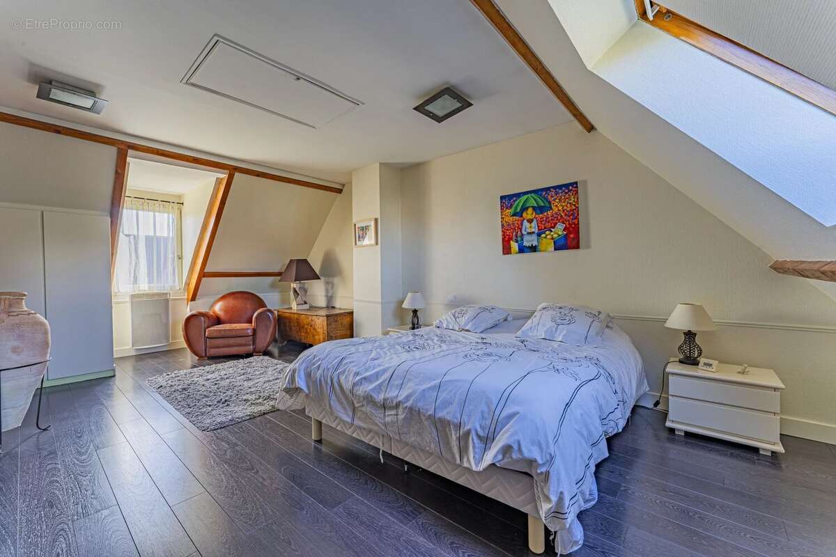 Maison à CROISSY-SUR-SEINE