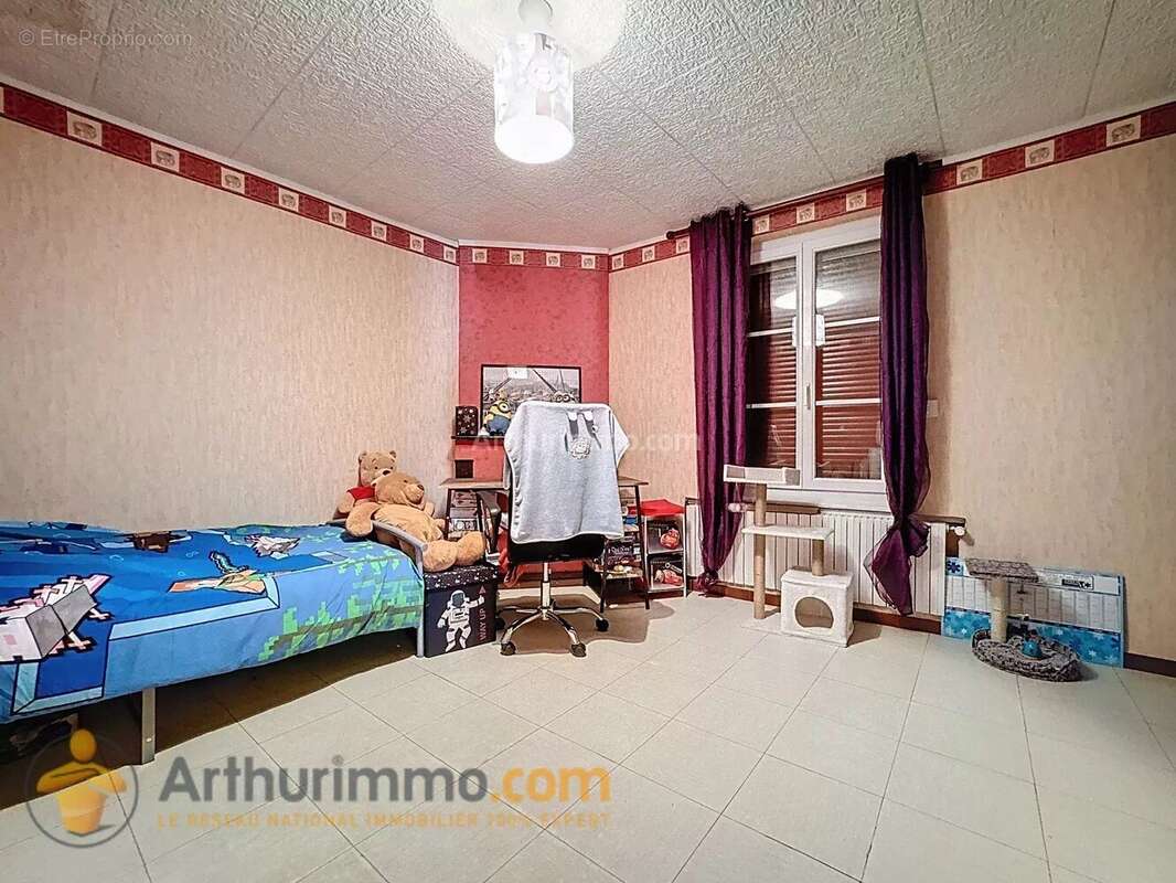 Maison à BUSSY-LE-CHATEAU