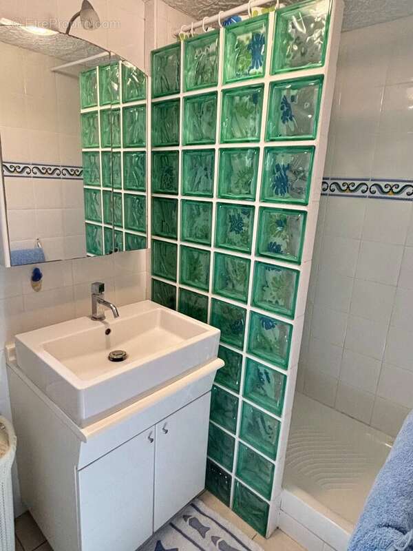 Maison à ROQUEBRUNE-SUR-ARGENS