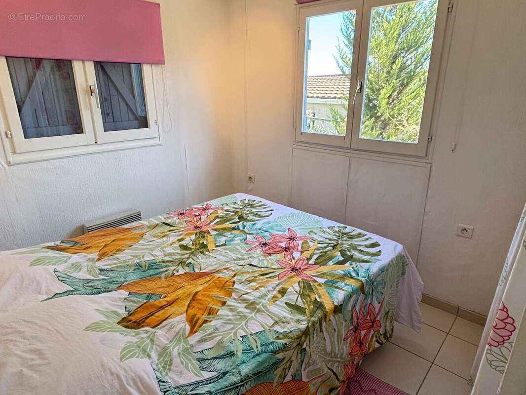 Maison à ROQUEBRUNE-SUR-ARGENS