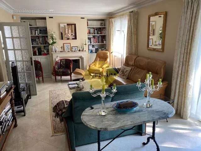 Maison à RIS-ORANGIS