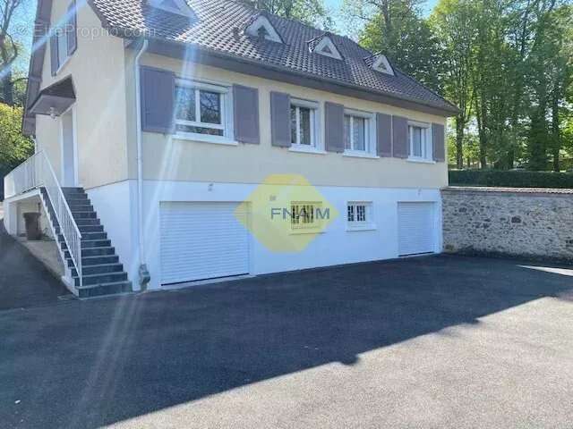 Maison à RIS-ORANGIS