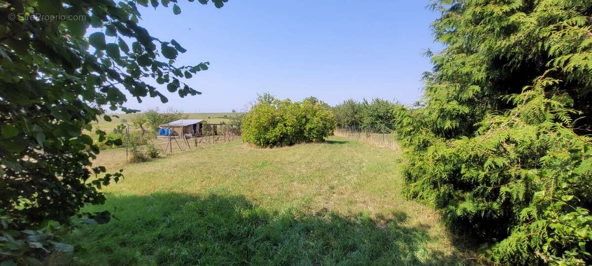 Maison à PONTOY