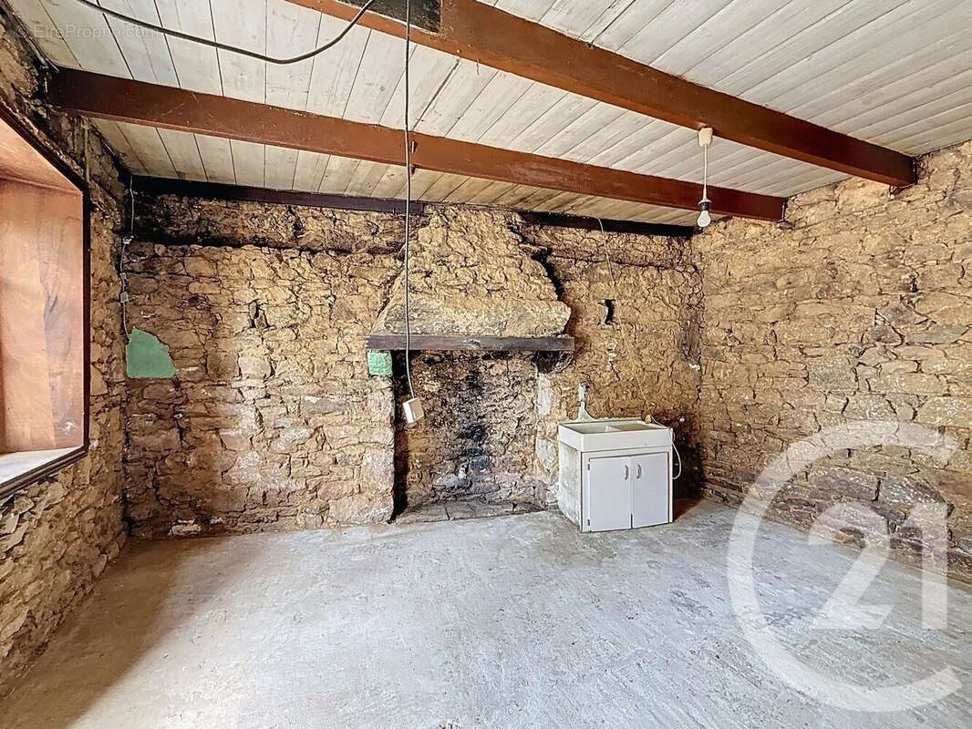 Maison à LE VIEUX-MARCHE