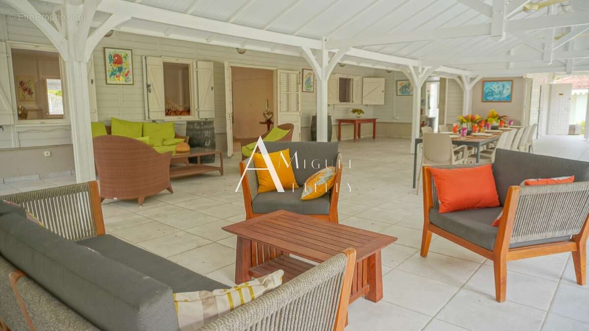 Maison à SAINTE-ANNE