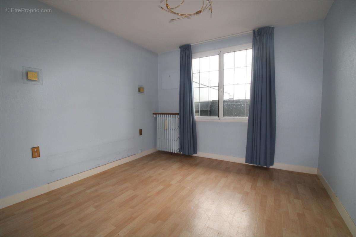 Maison à CRIQUEBEUF-SUR-SEINE