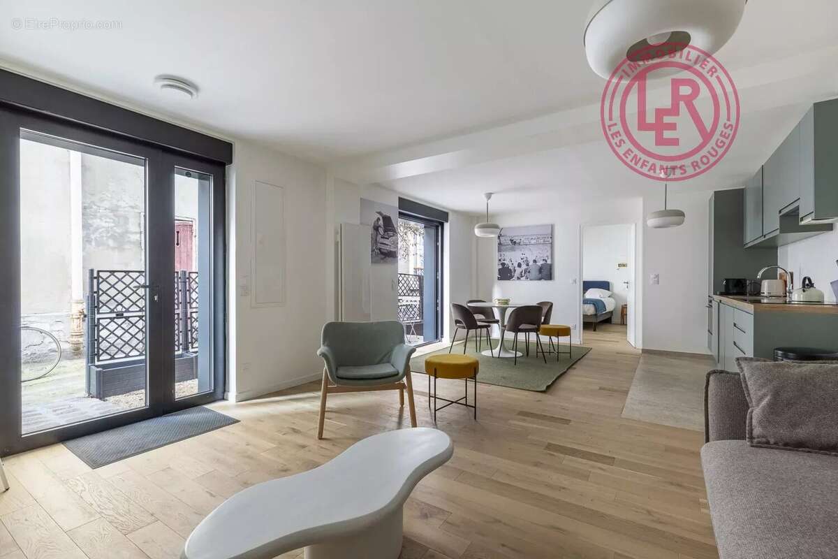 Appartement à PARIS-11E