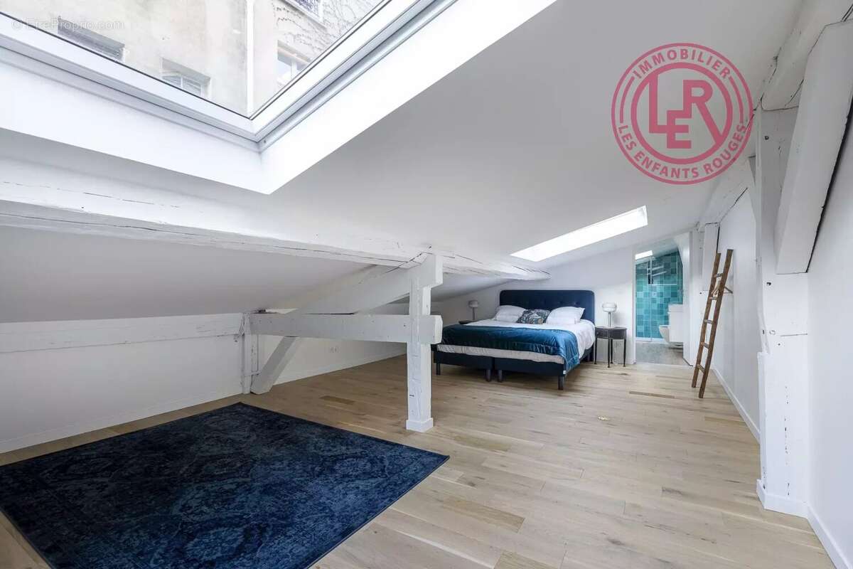 Appartement à PARIS-11E