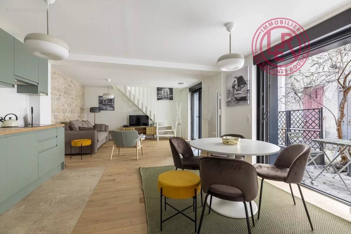 Appartement à PARIS-11E