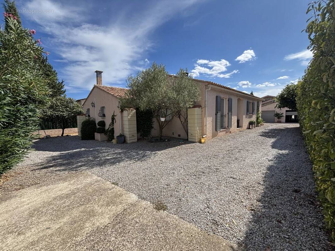 Maison à FIGANIERES