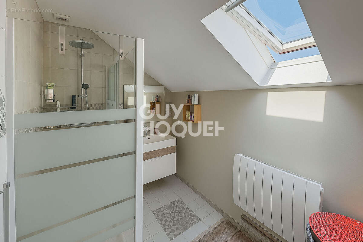 Appartement à LIMEIL-BREVANNES