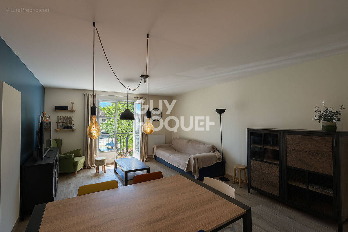 Appartement à LIMEIL-BREVANNES