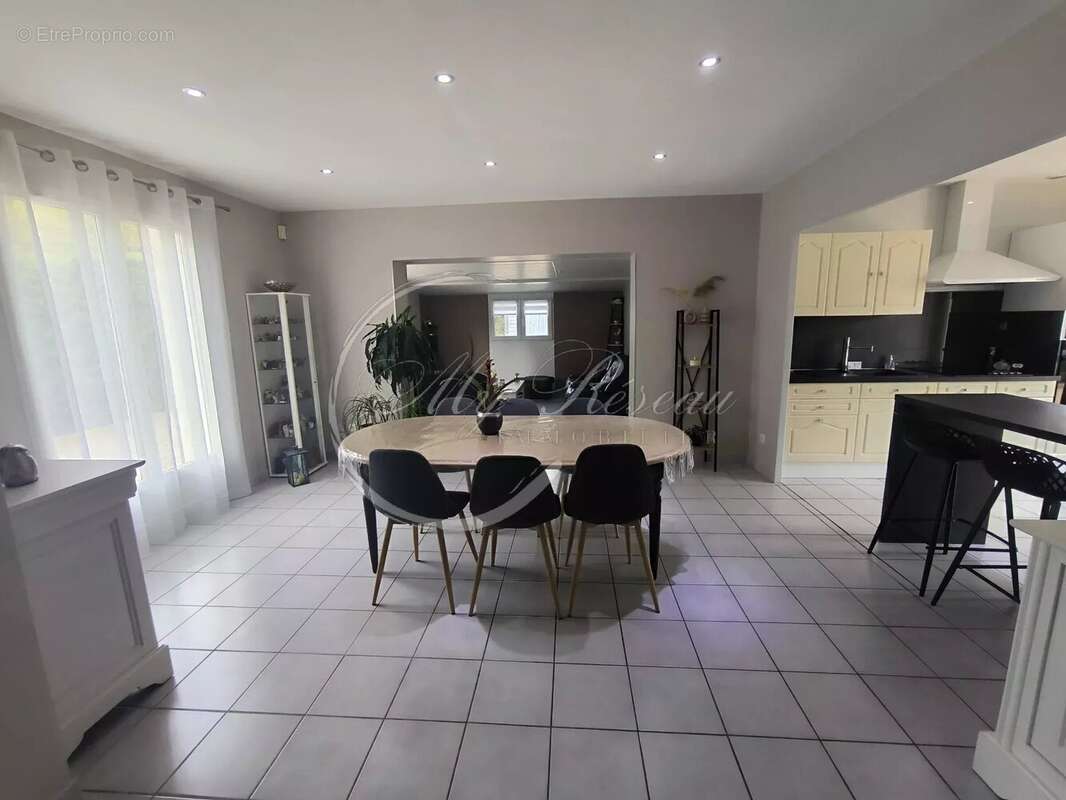 Maison à LEZIGNAN-CORBIERES