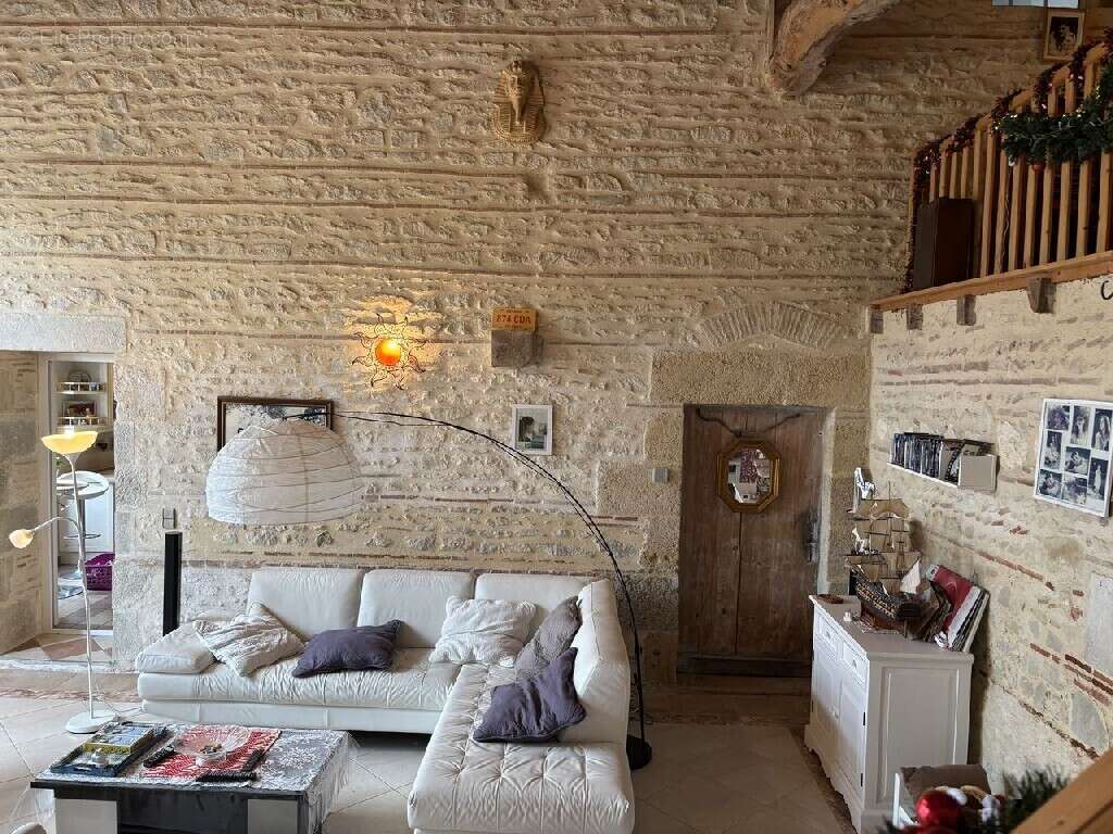 Maison à CASTELJALOUX