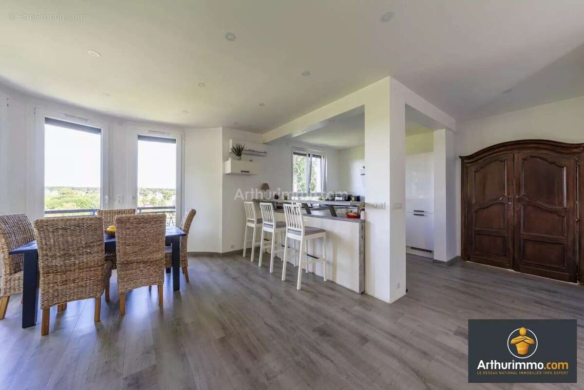 Maison à BOISSISE-LE-ROI