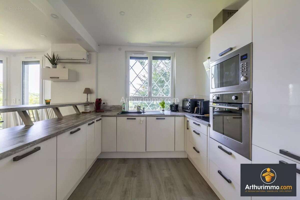 Maison à BOISSISE-LE-ROI