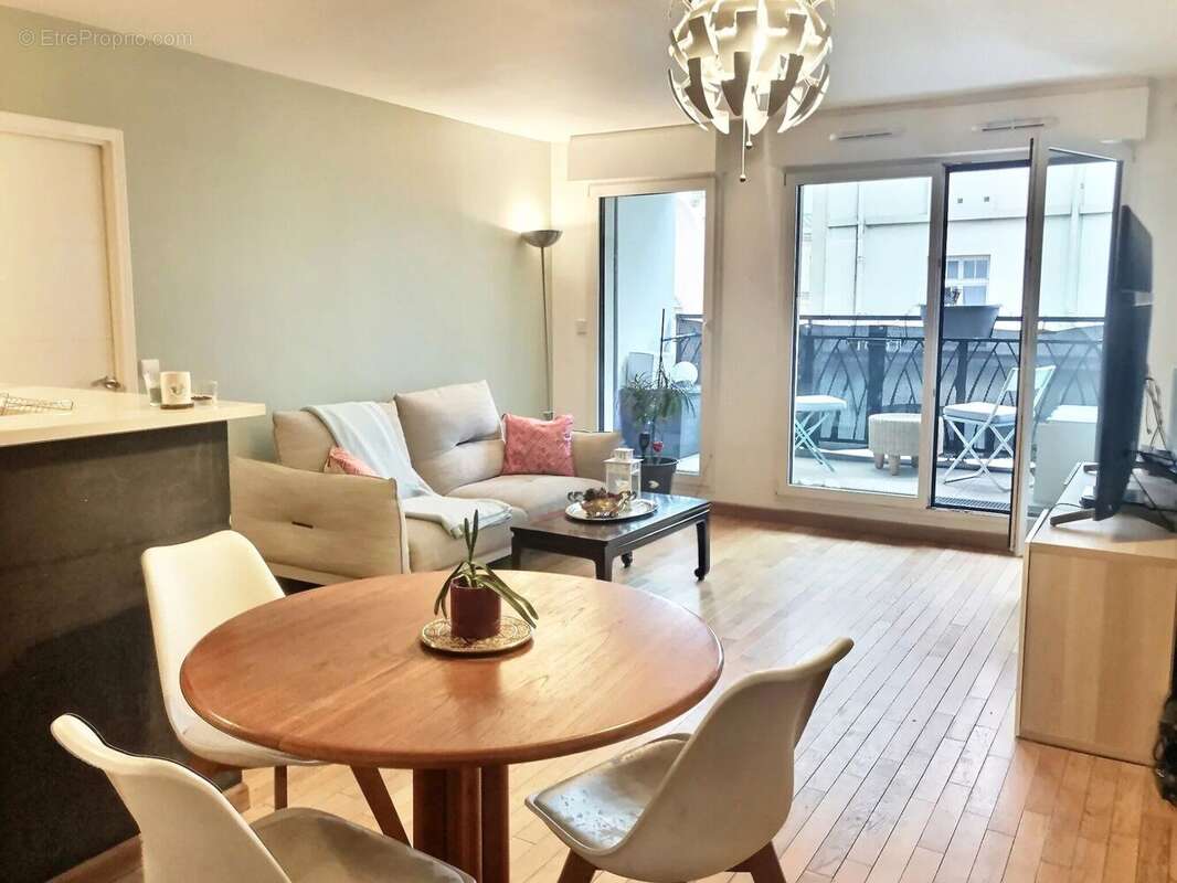 Appartement à ASNIERES-SUR-SEINE