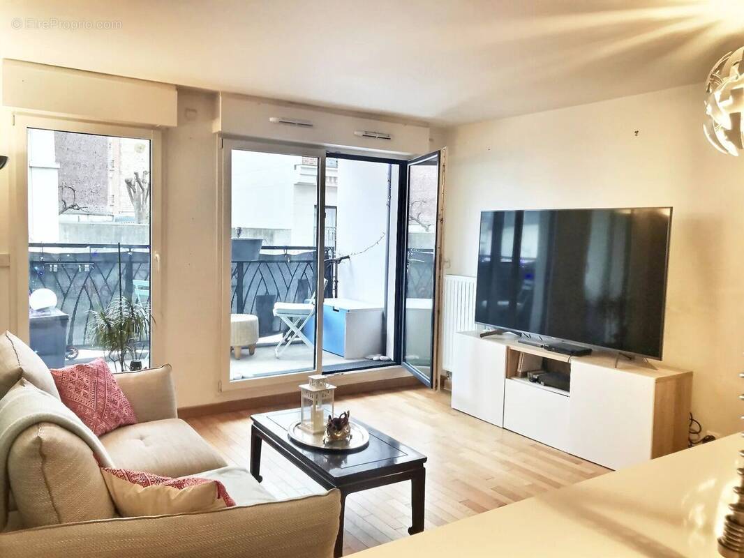 Appartement à ASNIERES-SUR-SEINE