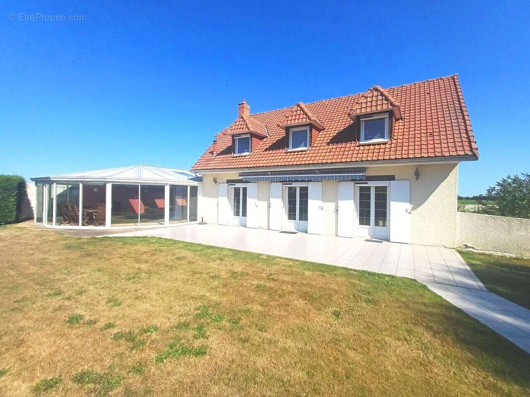 Maison à MARTIN-EGLISE