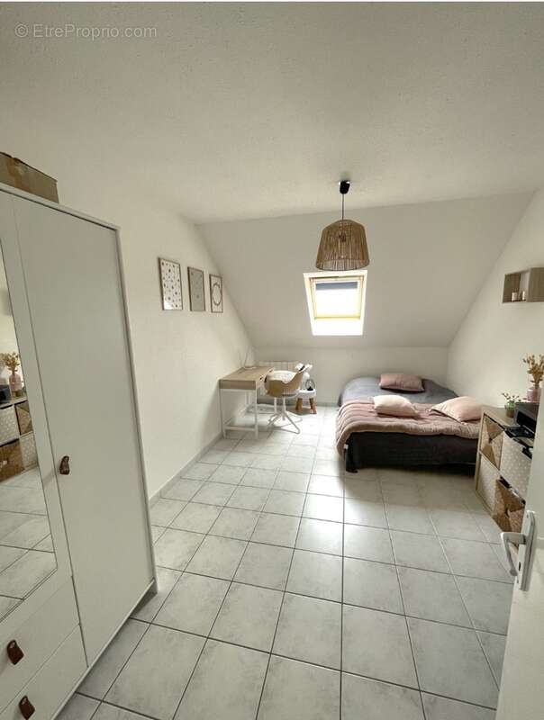 Appartement à ROUXMESNIL-BOUTEILLES