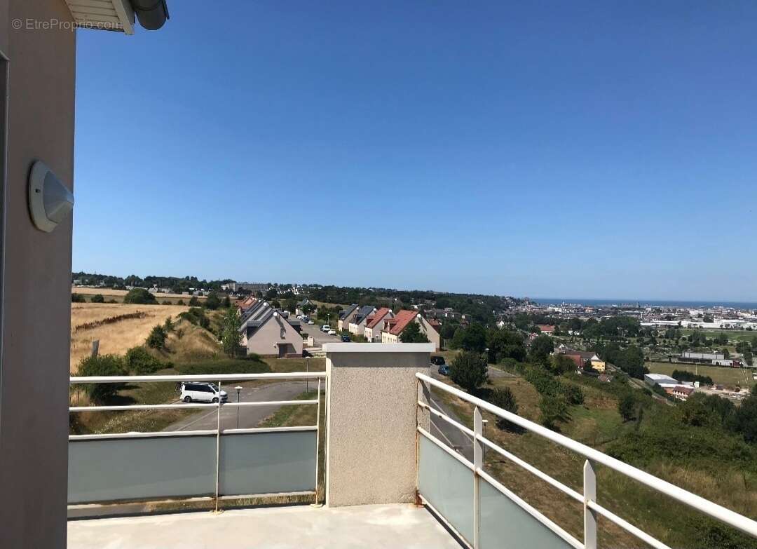 Appartement à ROUXMESNIL-BOUTEILLES