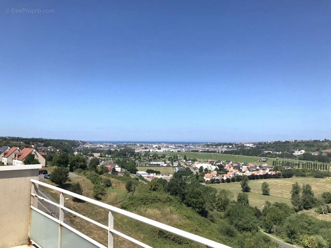 Appartement à ROUXMESNIL-BOUTEILLES