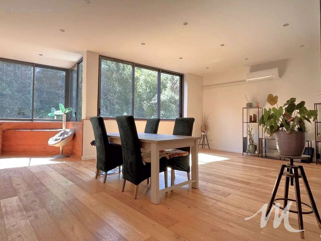 Appartement à BARJOLS