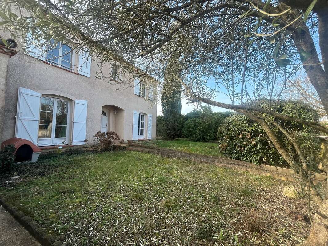 Maison à FONTENILLES