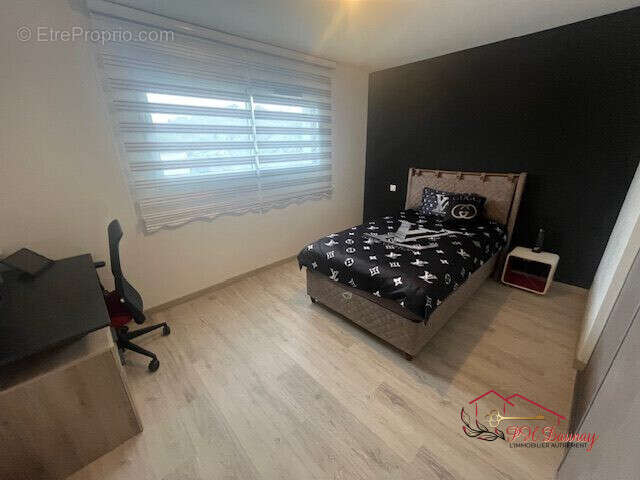 Maison à AGEN-D&#039;AVEYRON