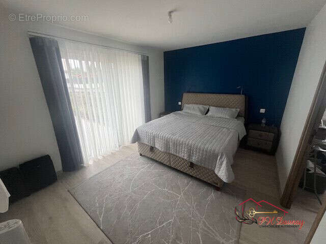 Maison à AGEN-D&#039;AVEYRON