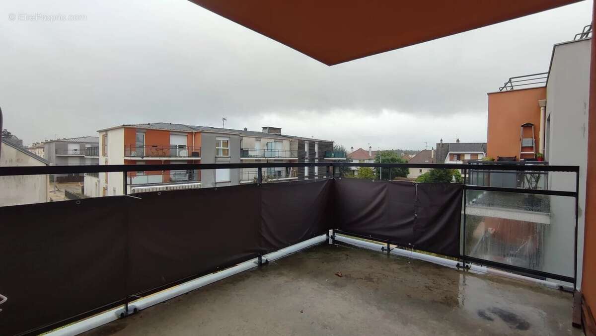 Appartement à CARRIERES-SOUS-POISSY