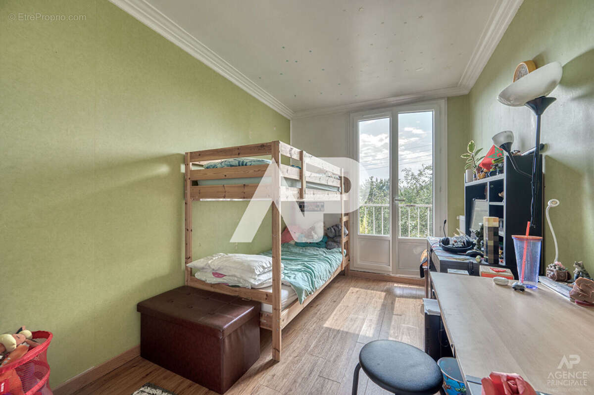 Appartement à RUEIL-MALMAISON