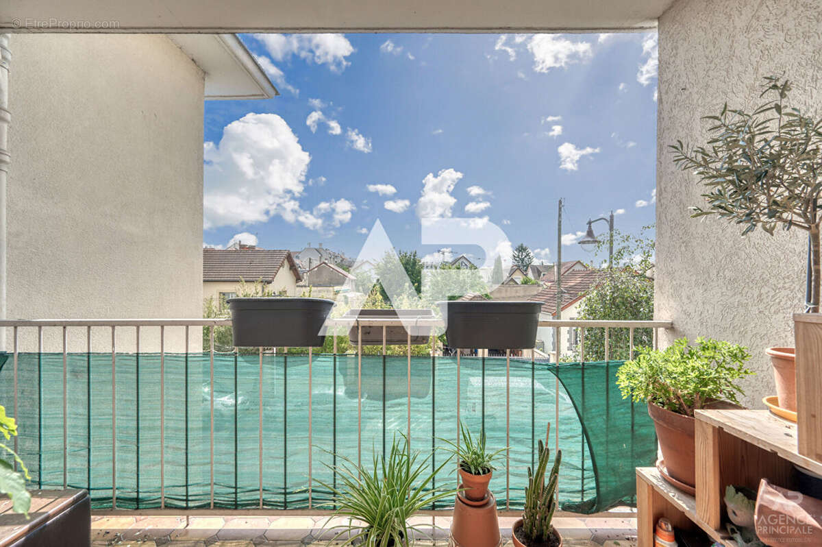 Appartement à RUEIL-MALMAISON