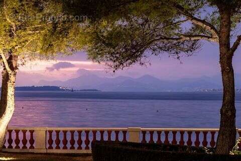 Maison à ANTIBES