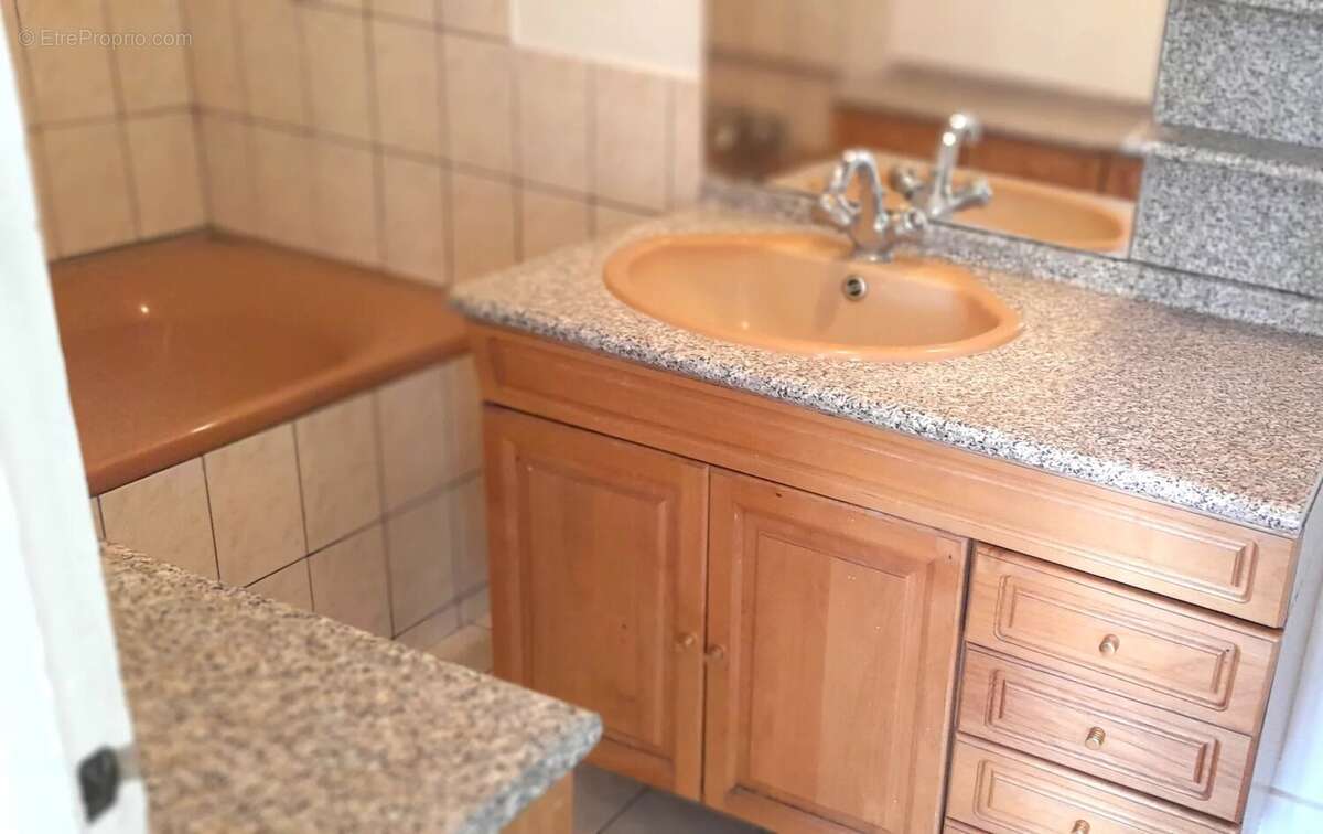 Appartement à NEUILLY-SUR-MARNE