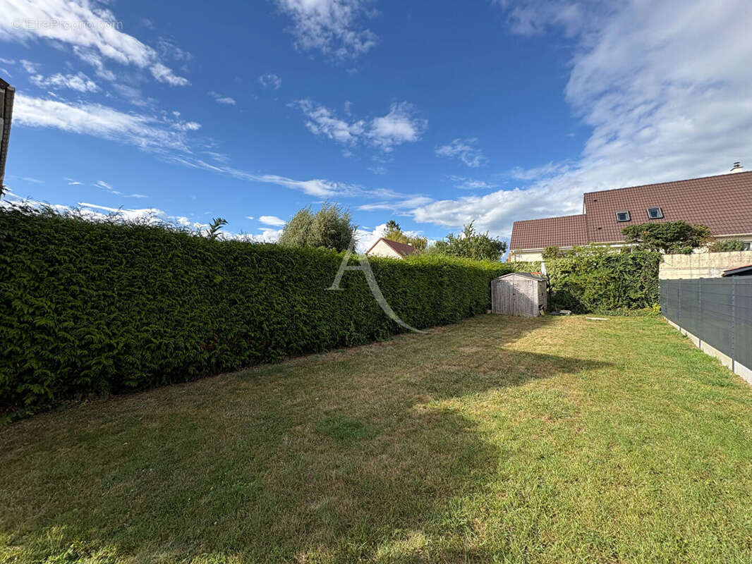 Maison à COLOMBELLES