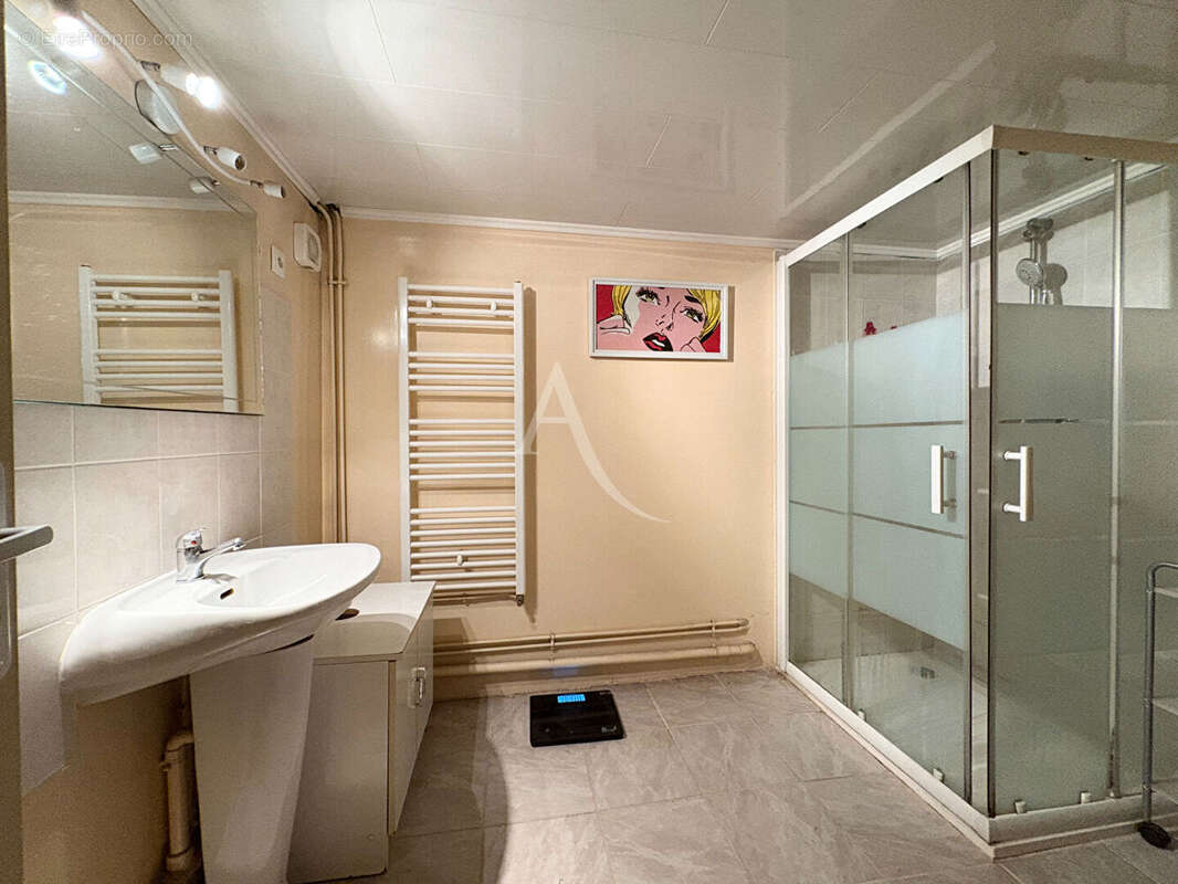 Maison à COLOMBELLES