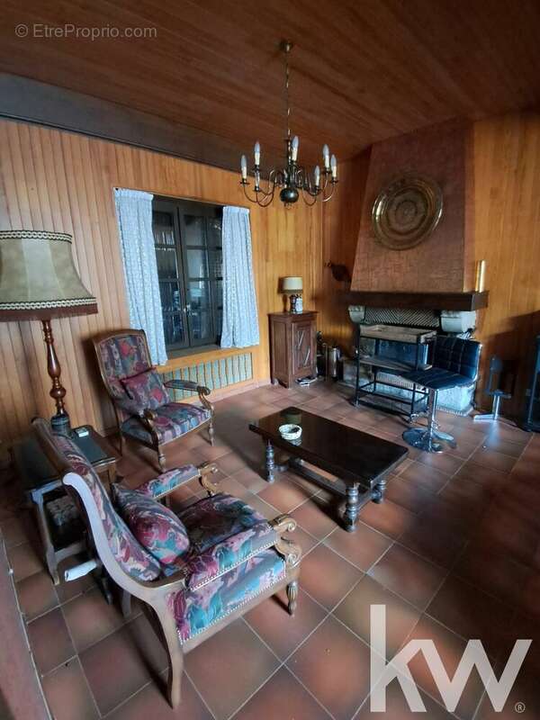 Maison à SAINT-GERVAIS-D&#039;AUVERGNE