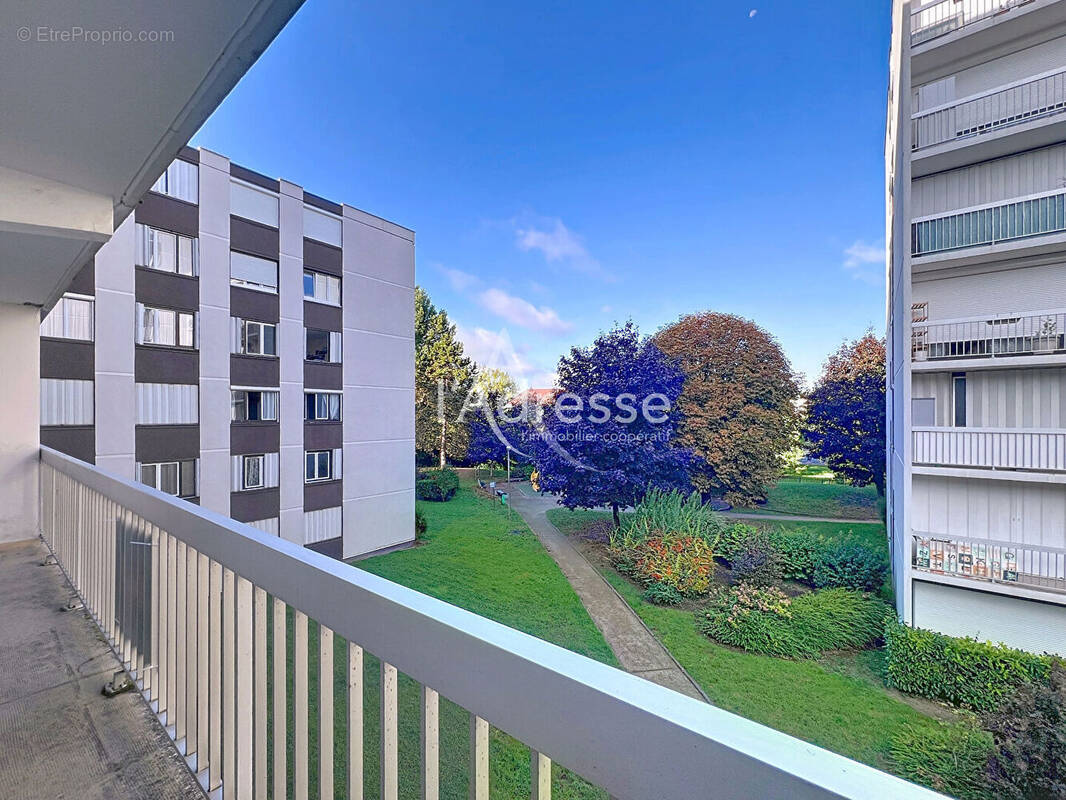 Appartement à CHELLES