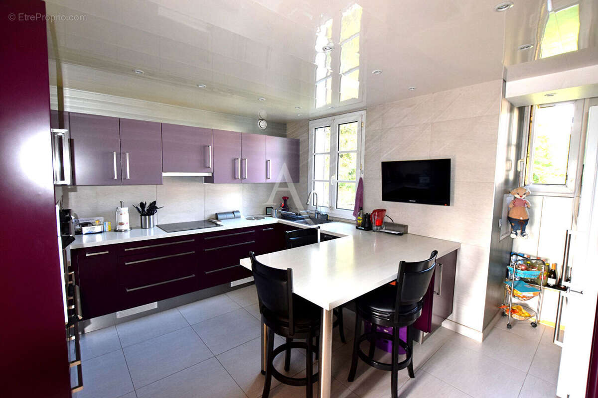 Appartement à GIF-SUR-YVETTE