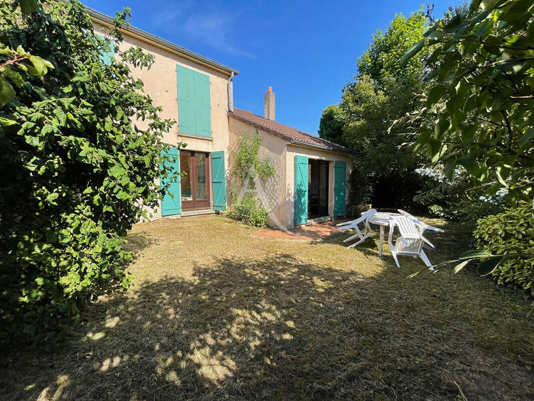 Maison à GIF-SUR-YVETTE